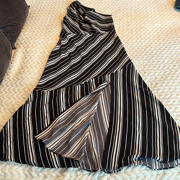 Sam Edelman Elegant Black and White Striped Dress size 10 - Picture 9 of 11